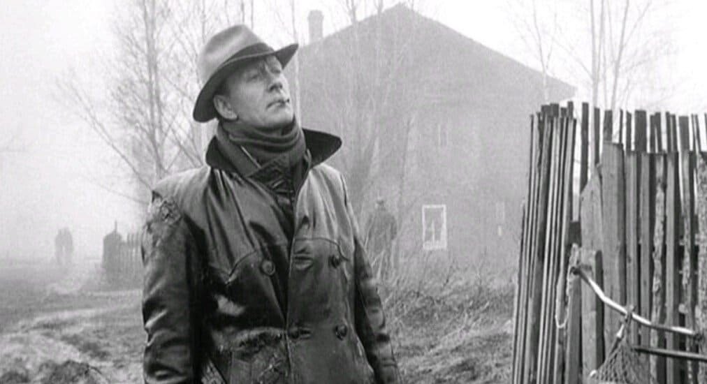 Кадр из фильма "Мой друг Иван Лапшин", режиссер Алексей Герман