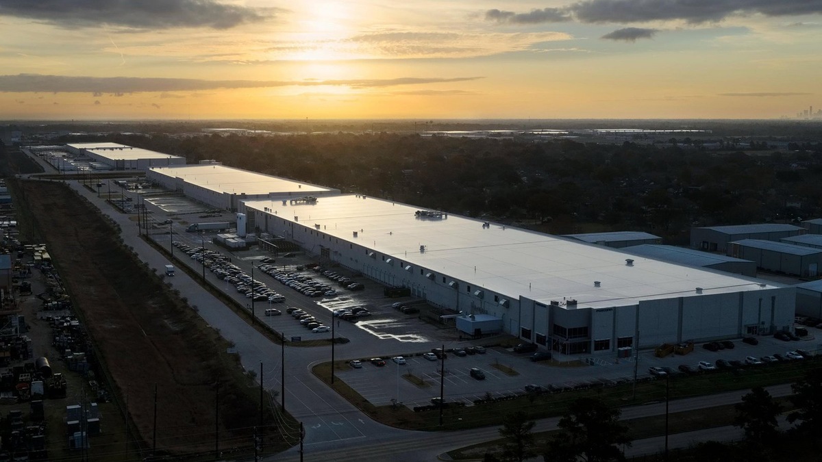    Завод Foxconn в Техасе