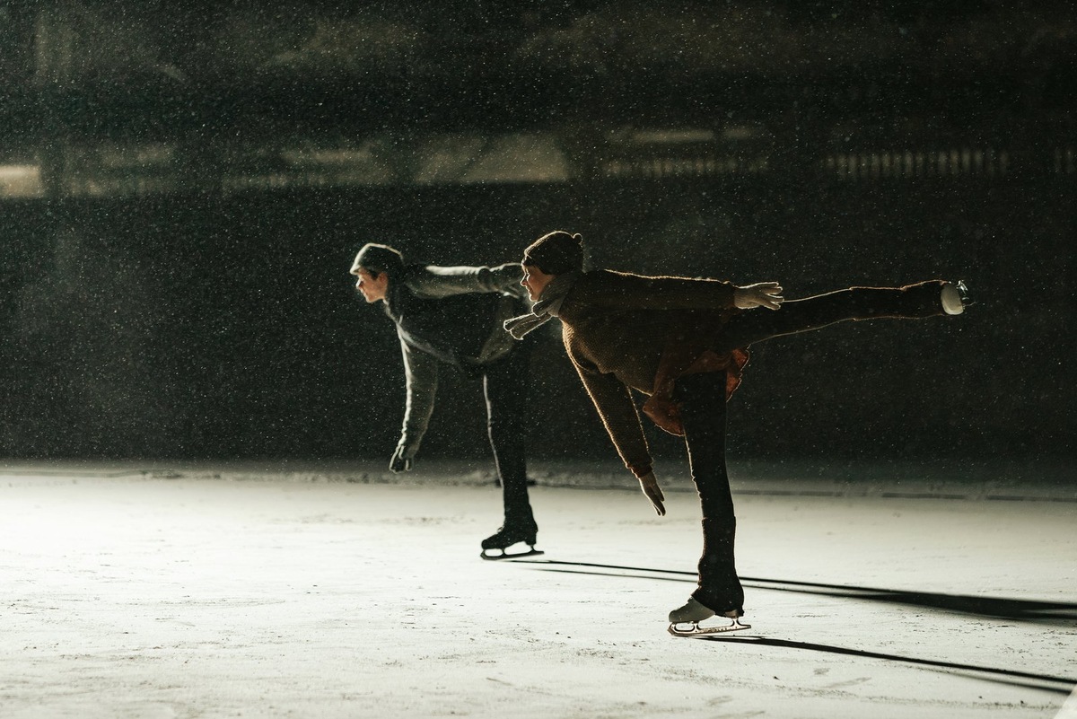 Кадр из фильма Роднина 