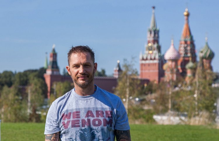 Голливудские актеры, которые знают русский