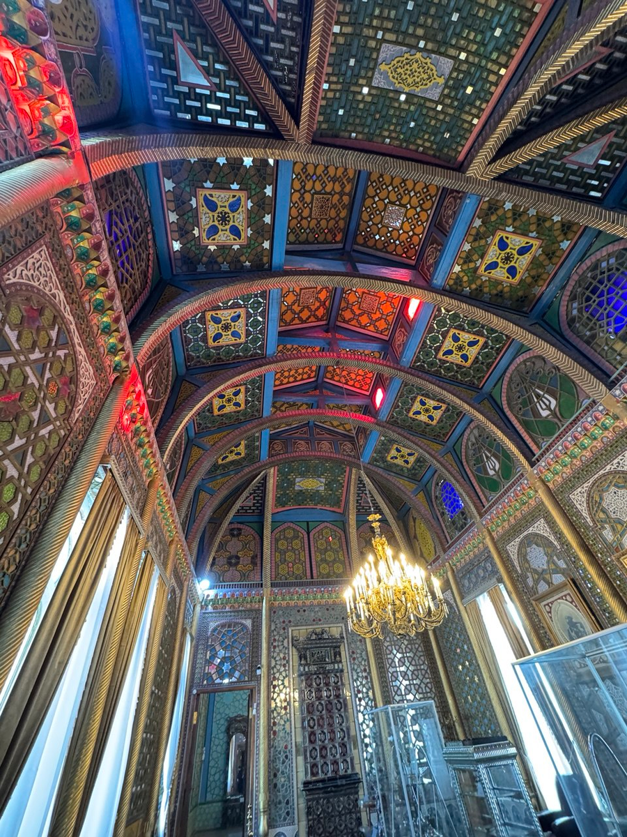 Ситораи Мохи-Хоса — загородная резиденция Бухарского эмира
