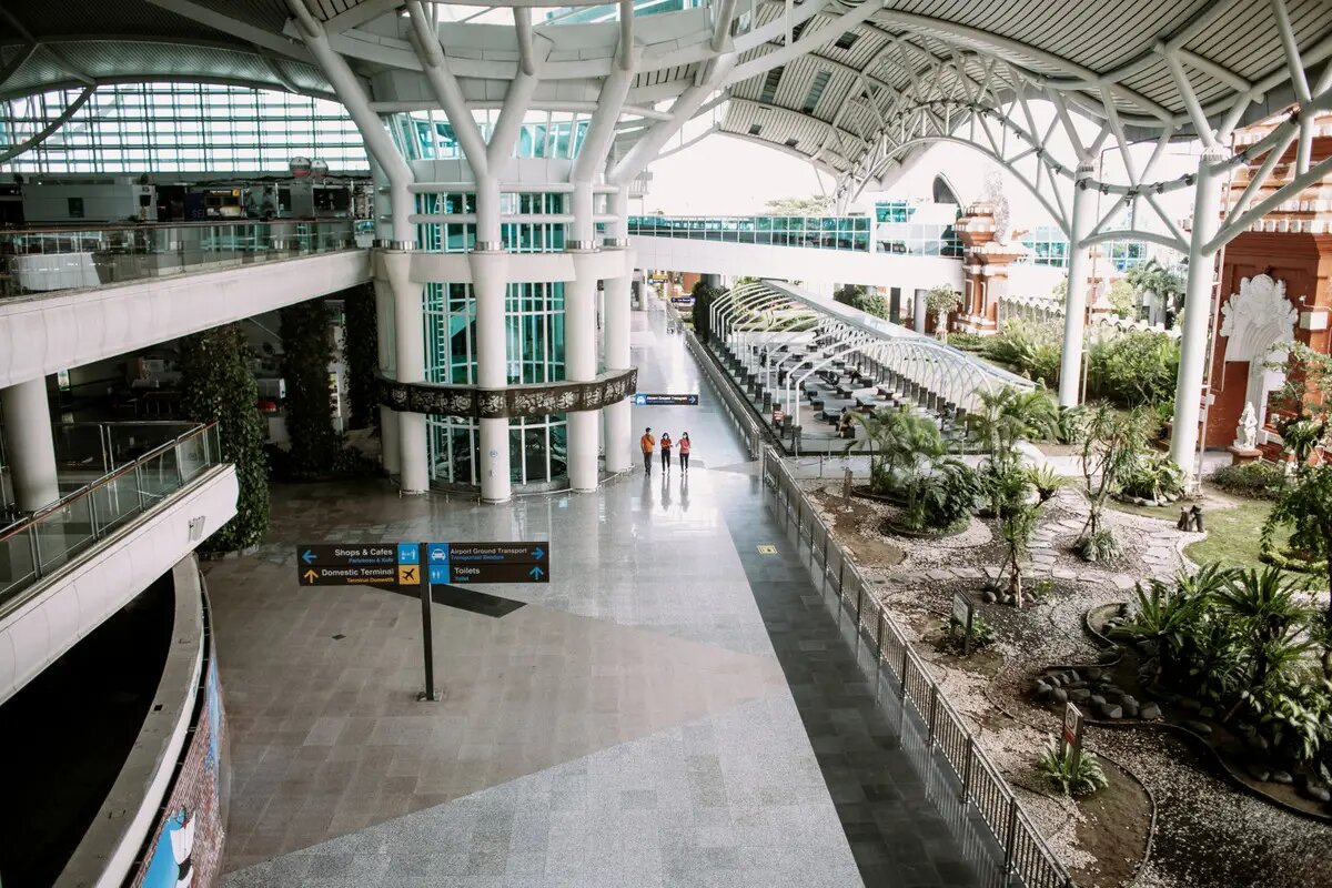     Международный аэропорт в Денпасаре на острове Бали. © РИА Новости. Ирина Засыпкина