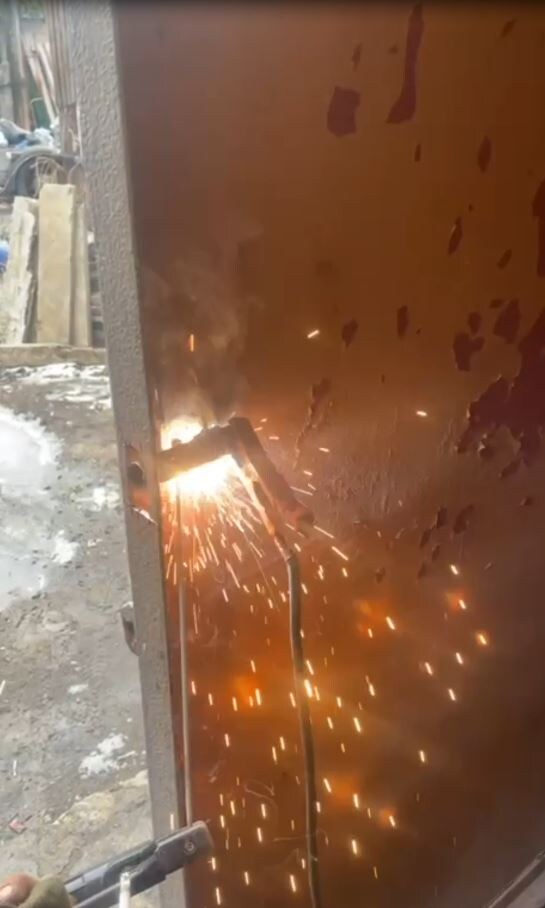 Сварщик Макеевка ДНР Путь Ильича