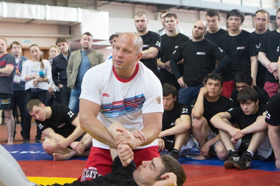    Федор Емельяненко объяснил, как вера помогает в спорте и жизни Валерий ЗВОНАРЕВ