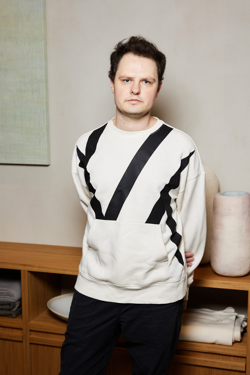    Иван Новиков Фото: Изображение предоставлено Собака.ru пресс-службой галереи Anna Nova. Фотограф Алексей Дупляков