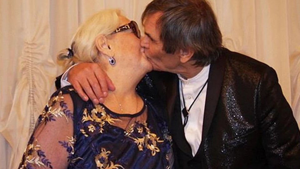 Они не постеснялись выйти замуж после 60 лет