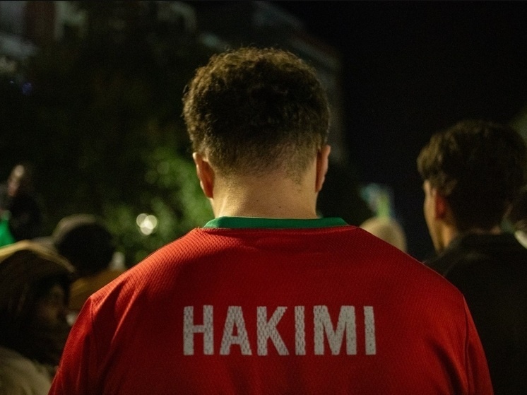 Защитник «Пари Сен-Жермен» и сборной Марокко Ашраф Хакими предстанет перед судом во Франции по обвинению в изнасиловании.