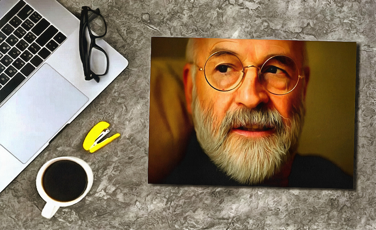 Терри Пратчетт - человек, который действительно мастер с большой буквы