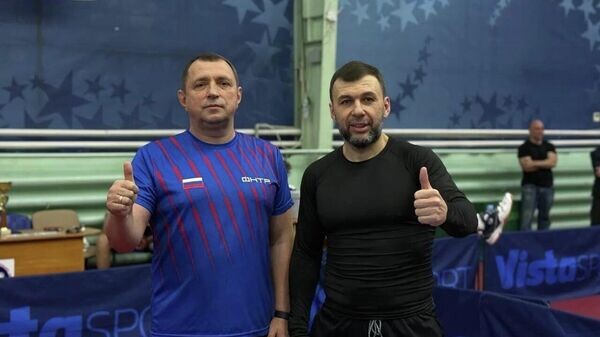    © Фото : президент Ассоциации настольного тенниса Дальневосточного федерального округа Валерий Савин