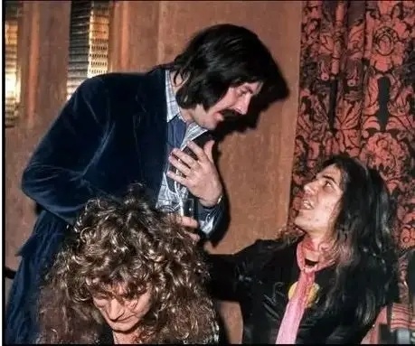 Когда Джон Бонэм и Роберт Плант вмешались в вечеринку Deep Purple