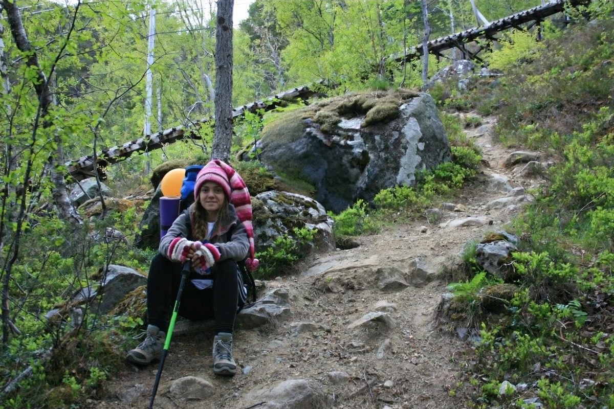 Катрин Жи на тропах в Норвегии. Это конечно не первый поход, но я очень люблю это фото=)