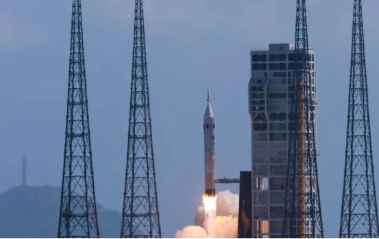 Зажигание и взлет (так в источнике)