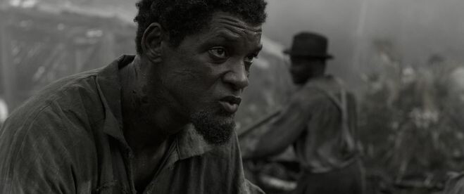 КиноПоиск 6.6, 18+