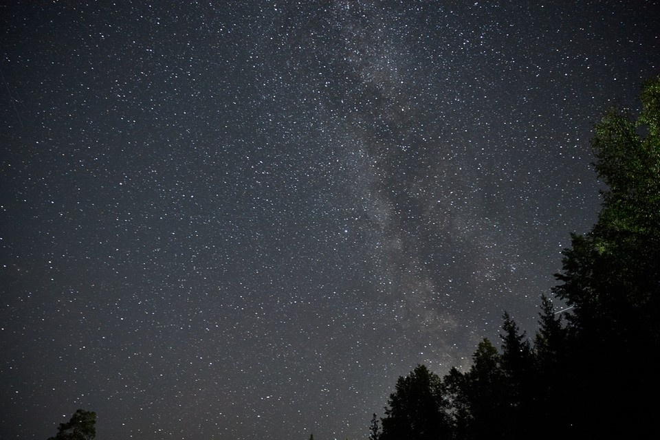    Новосибирцы смогут увидеть парад планет в конце февраля. Николай ОБЕРЕМЧЕНКО