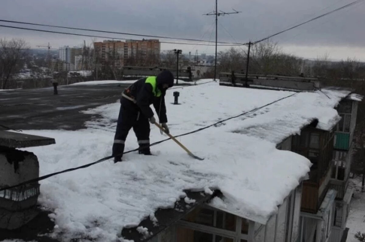    УК и фирмы Ульяновска оштрафовали на 428 тыс. за неочищенные дворы и крыши