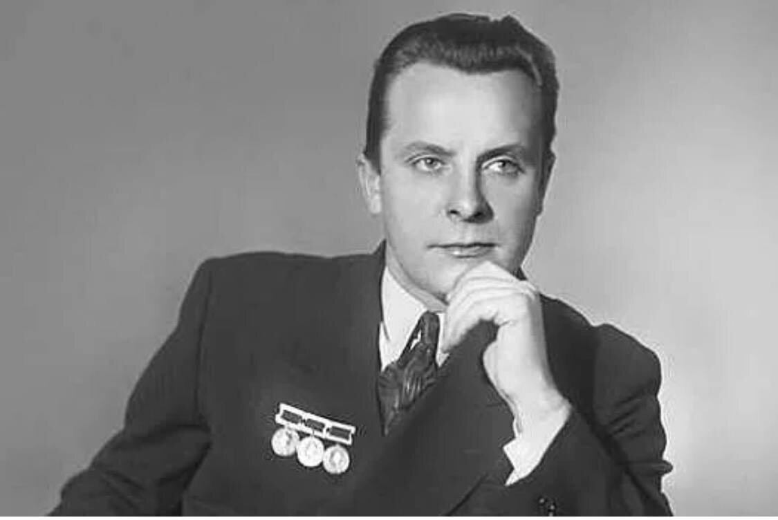 Евгений Самойлов