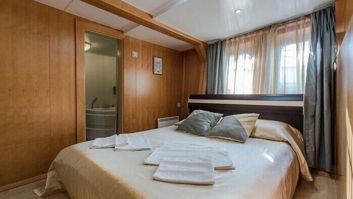    Номера с балконами и семейные каюты разбирают в первую очередь   Круизная компания «Созвездие»