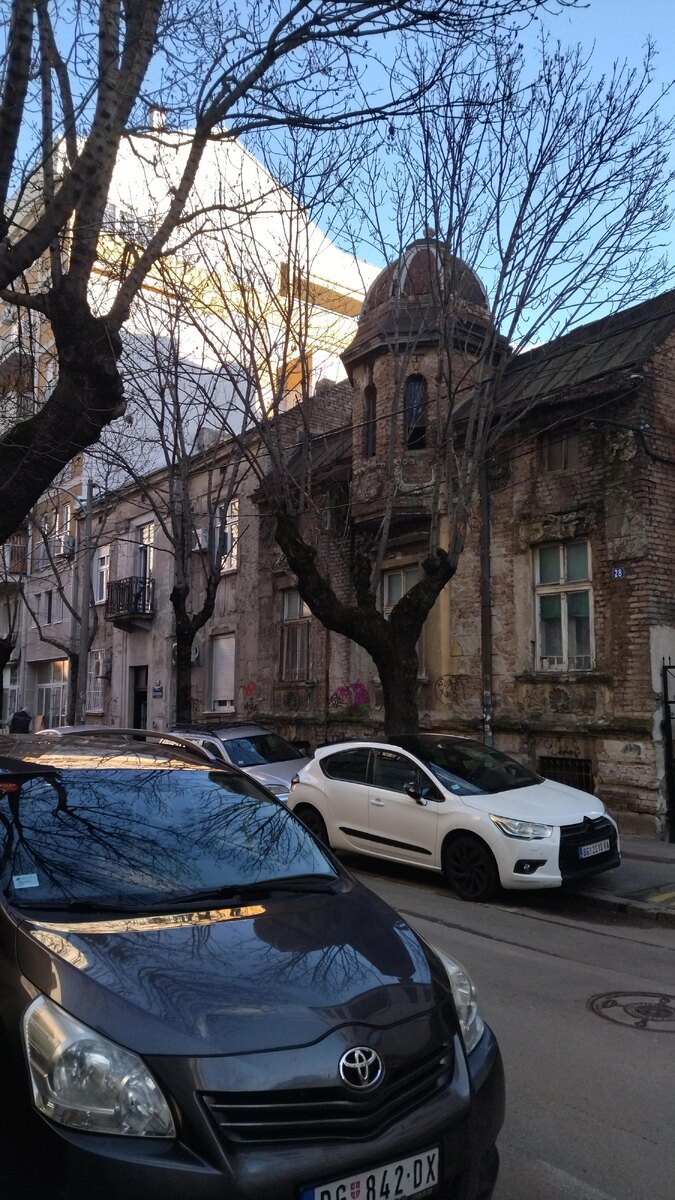 улочка в районе Дорчол