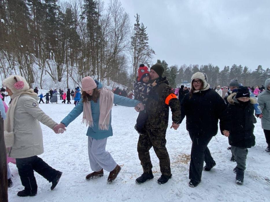 Празднование Масленицы в Пушкинских Горах собрало 1 200 гостей
Фото: Пушкинские горы | Горы вдохновения
