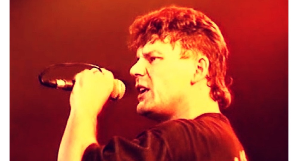 «Ява», подарившая нам «Сектор Газа». Исповедь Юрия Хоя о цене славы и железе.