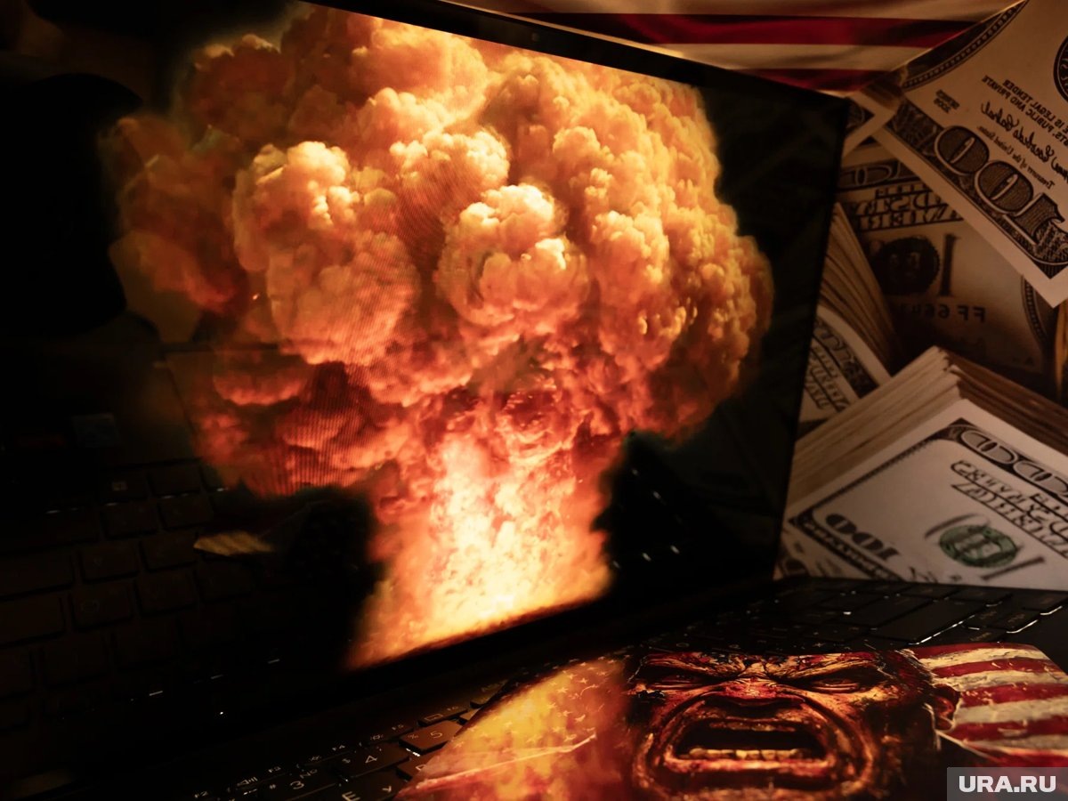     Украина и Европа хотят выйти из политического и военного тупика при помощи ядерного оружия, заявил офицер Сергей Липовой