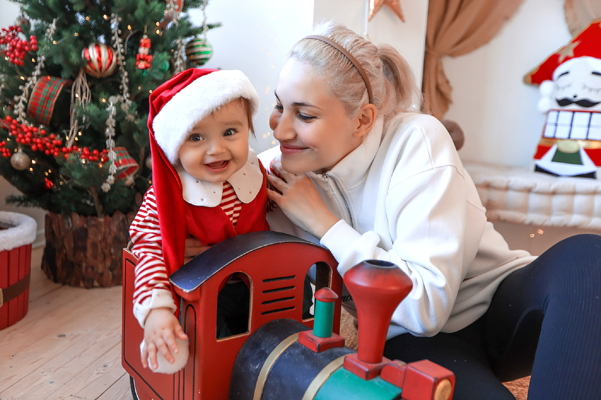 Юлия Алексеева и ее сын Леон