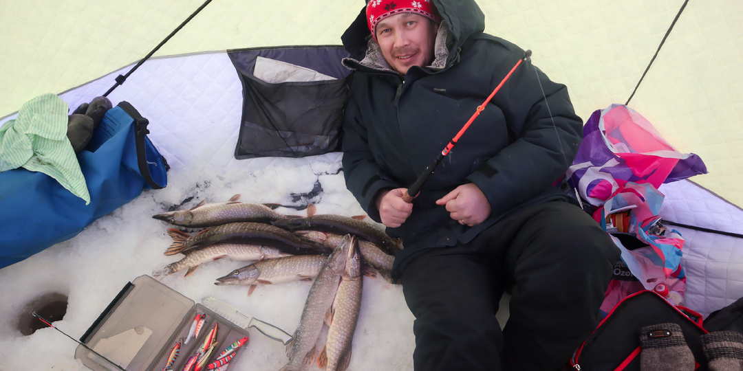 ВПЕРВЫЕ НА ЗИМНЕЙ РЫБАЛКЕ - ТОТ САМЫЙ ДЗЕН ВЫХОДНОГО ДНЯ !
