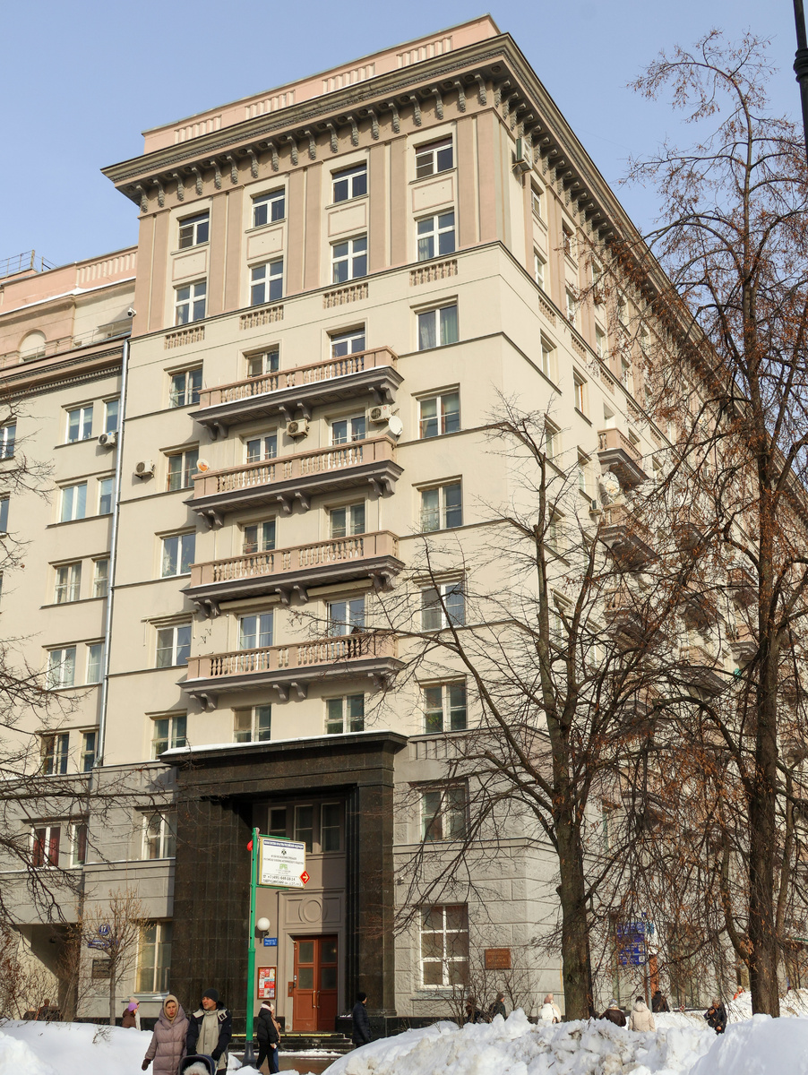 Лаврушинский переулок, 17с2