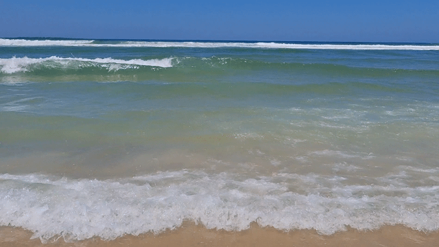 Вот дальше этого места мы в воду не пошли:)