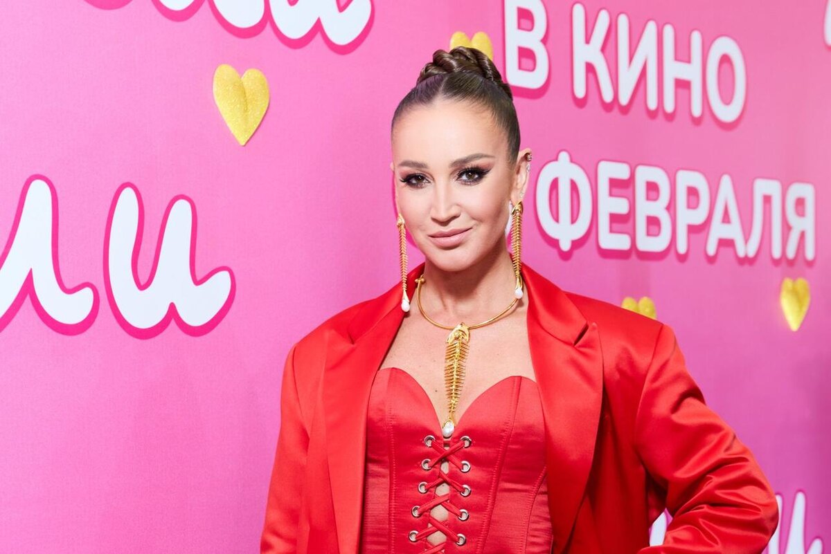    Ольга Бузова предоставлено Пресс-службой