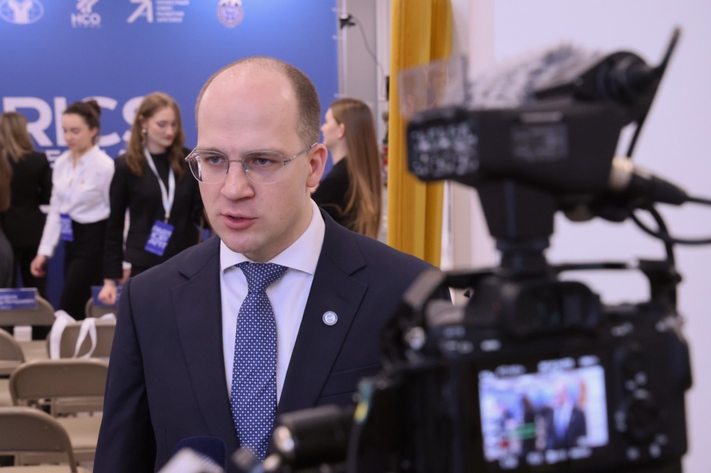 Максим Данькин