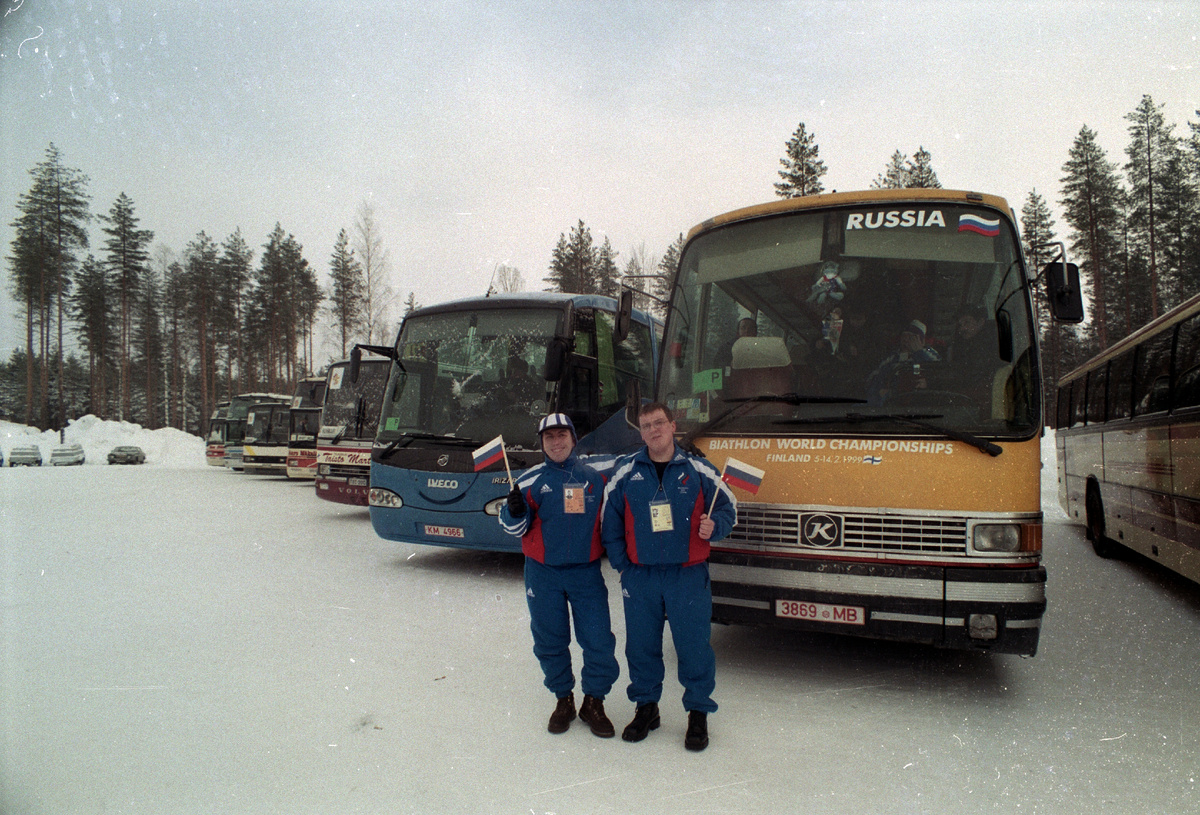 Автор этого материала на фоне транфера Питер-Контиолахти