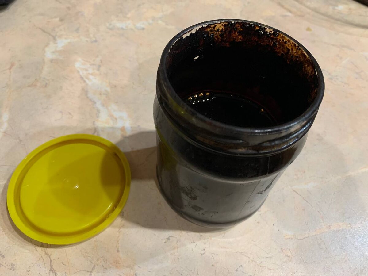 Остался раствор Фитоспорина. Фото автора 