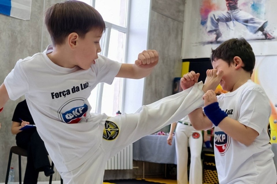    В соревнованиях участвовали спортсмены в возрасте от 5 лет до 40 лет и старше. Фото: ТГ/Ширшов