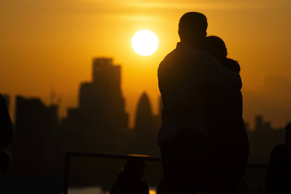 IMAGO/Benjamin Gilbert/Global Look Press   📷