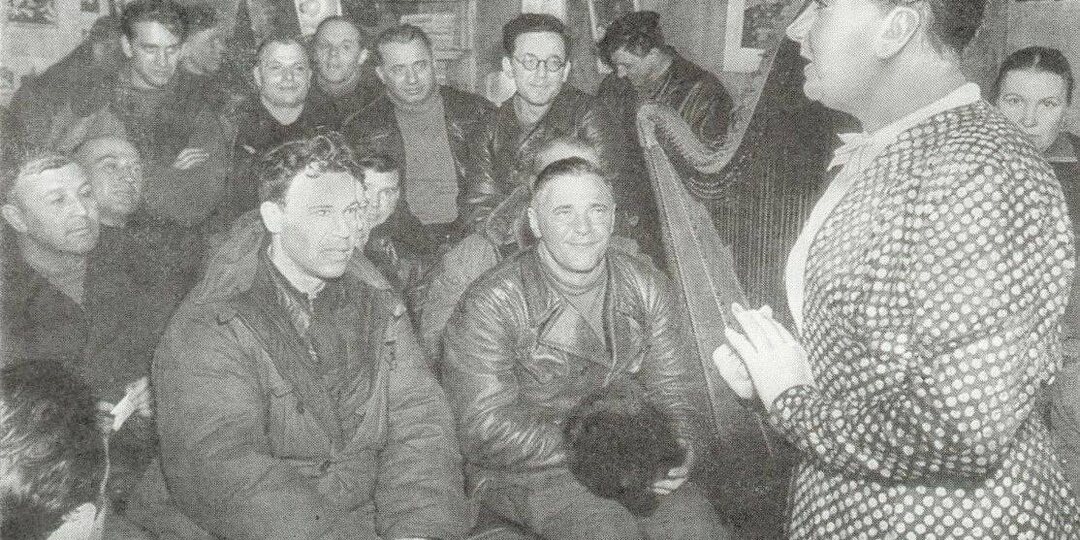 "Риночка, летим на Северный полюс?"