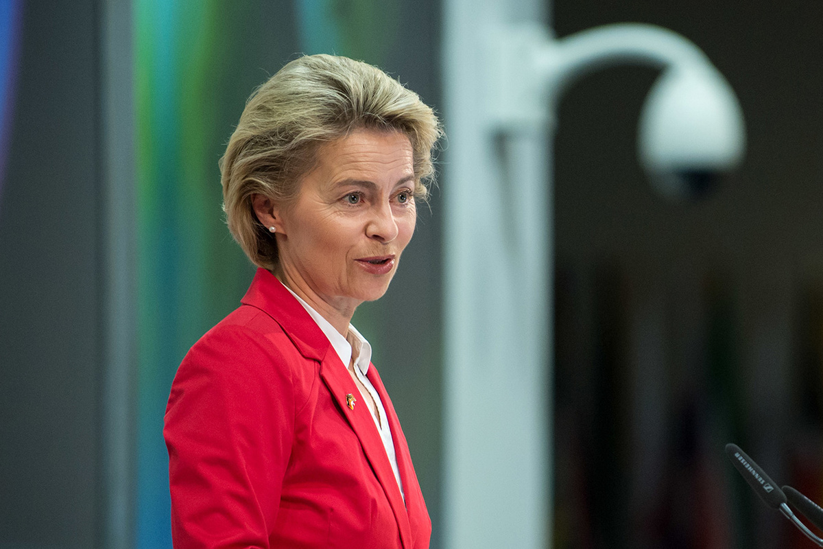 Фон дер Ляйен отказалась обозначать дату вступления Украины в ЕС.  Фото: Служба распространения визуальной информации Министерства обороны США / dvidshub.net / DOD photo by U.S. Air Force Staff Sgt. Jette Carr (Public Domain)