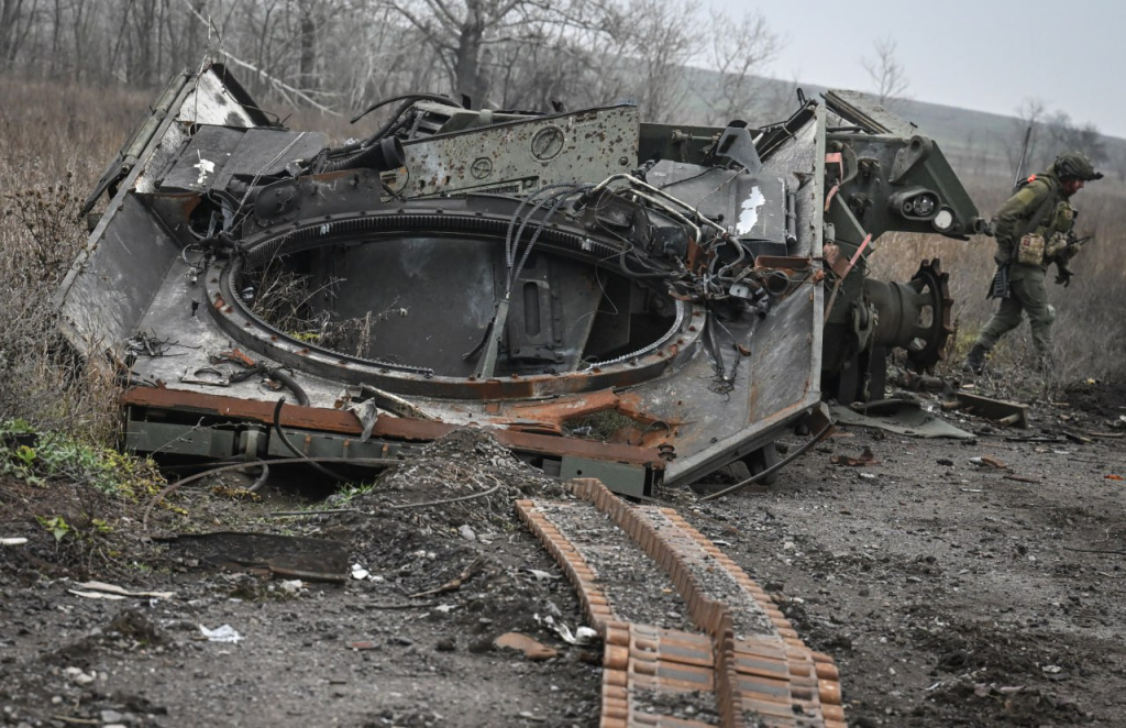 Вот они - хваленые немецкие танки. Фото: Станислав КРАСИЛЬНИКОВ/РИА Новости