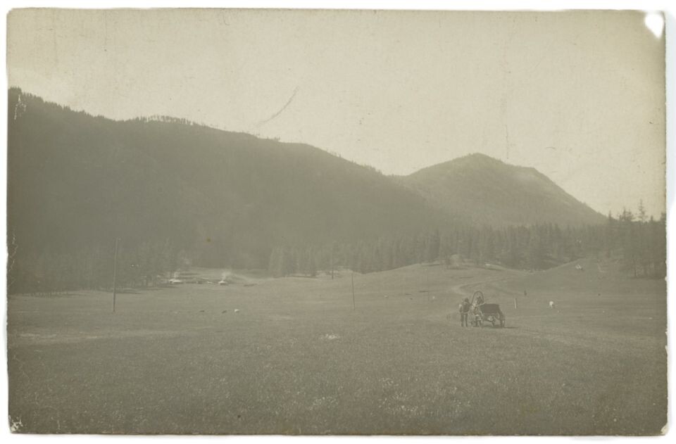    Алтай, между Чибитом и Кураем, Чуйский тракт, 150 км от Онгудая к Кош-Агачу. 1914. Источник: goskatalog.ru, архив АГКМ