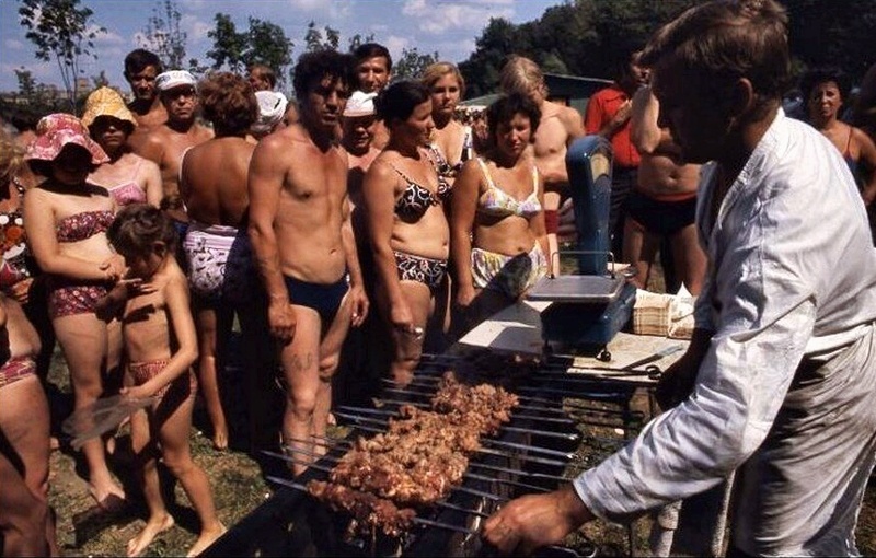 Совсем другая Москва: столица СССР на редких и необычных фотографиях 50-80-х гг.