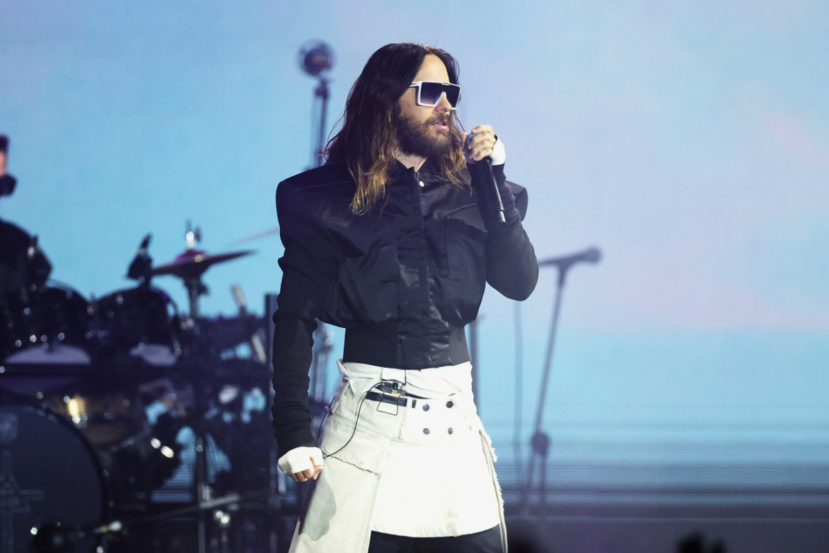 Вышеперечисленного уже хватит на несколько жизней. 