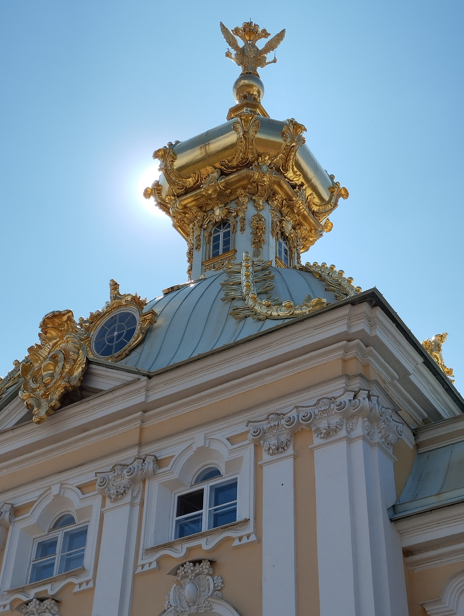 Большой Петергофский дворец