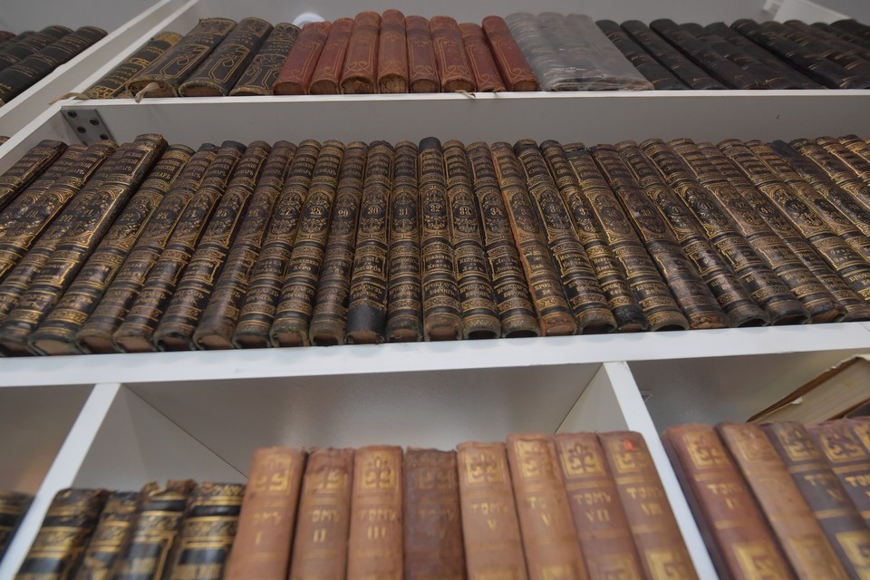    Лингвист Козловская: Слово «абьюзер» могут включить в словарь русского языка Владимир ВЕЛЕНГУРИН