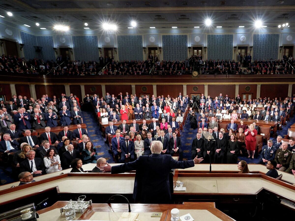    Президент США Дональд Трамп во время выступления в конгрессе о положении дел в стране | © REUTERS / Jessica Koscielniak