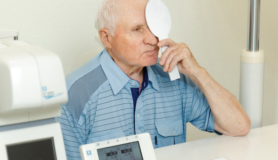 Почему 80% людей с катарактой тянут до последнего — и зря