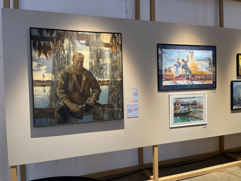    Картина «Рыбак. Портрет отца Игоря Ивановича Харько» Анны Рубцовой прошла несколько отборочных туров и стала участником фестиваля «Время вперёд» и выставки «Искусство труда» в Москве