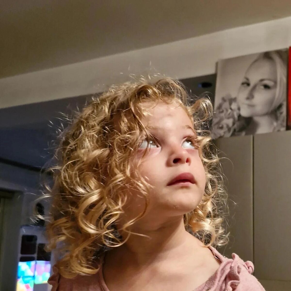    Внучка Михаила Задорнова Социальные сети