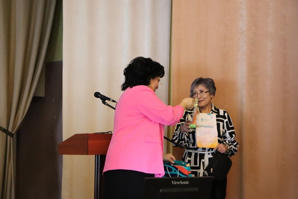    Клара Кадина на научно-практической конференции в Горно-Алтайске. Источник: Предоставлено "Толку"