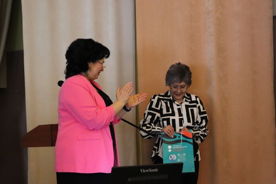    Клара Кадина на научно-практической конференции в Горно-Алтайске. Источник: Предоставлено "Толку"