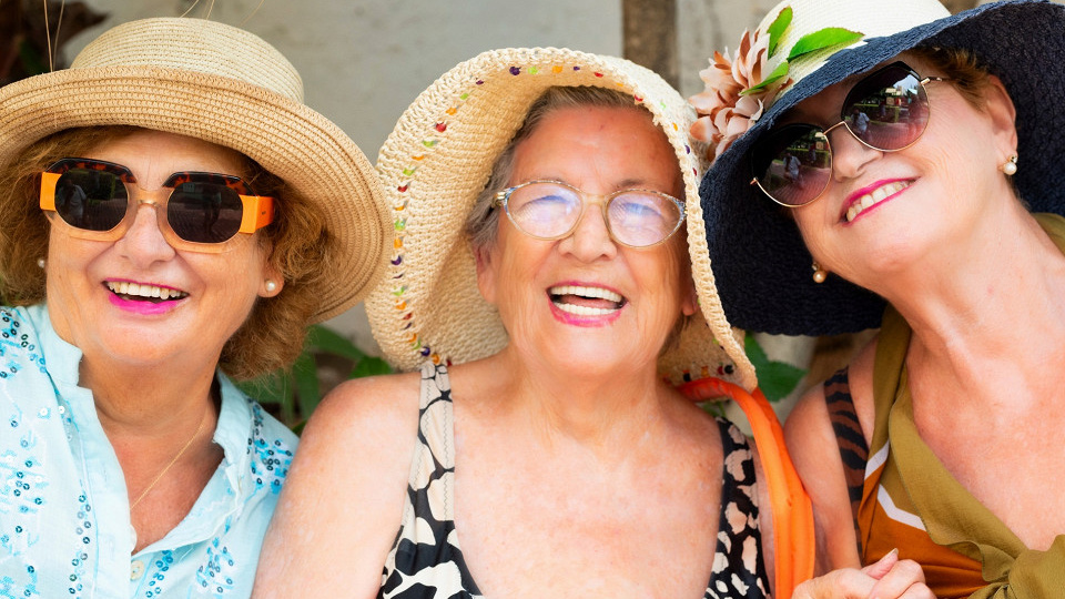 Правда ли, что за­гар ста­рит ко­жу быст­рее: мне­ние нау­ки и дерматологов